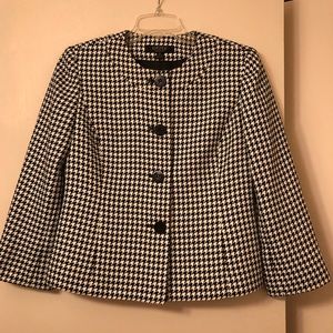 Kasper Black & White Houndstooth Blazer